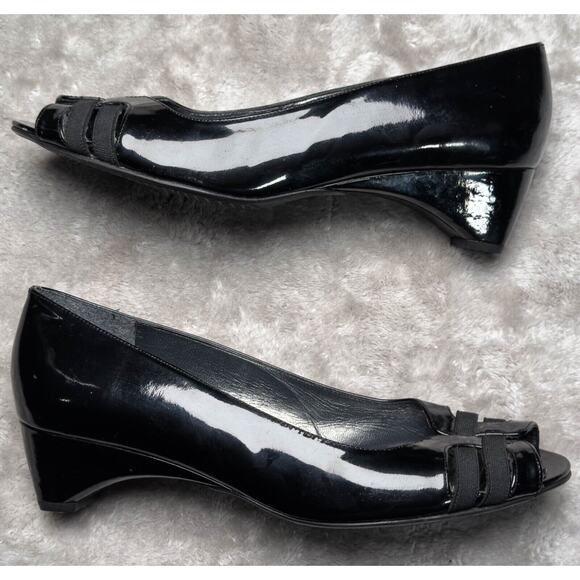 Stuart Weitzman Black Patent Leather Wedge Open Toe Heels Womens Size 9 - Picture 4 of 16